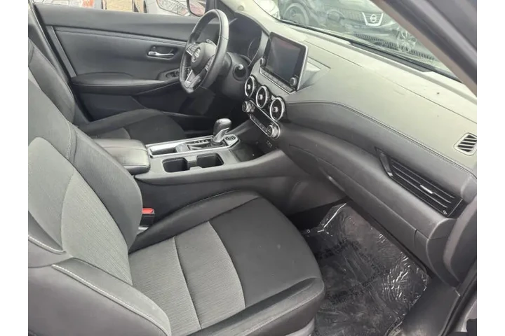 $11897 : 2021 Sentra SV image 8
