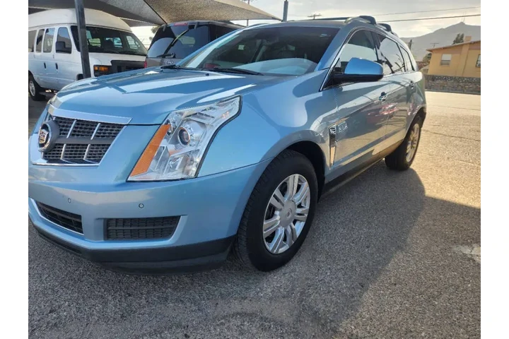 $6995 : 2011 SRX Luxury Collection image 2
