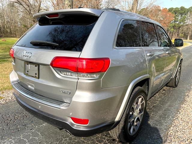 $20977 : 2018 Grand Cherokee Limited image 6