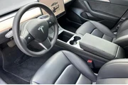 $24516 : Tesla Model 3 2023 4dr Sedan thumbnail