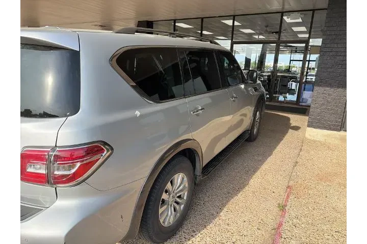 $14216 : Nissan Armada 2018 4x2 SV 4d image 5