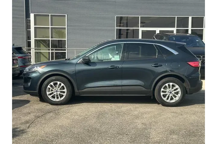 $19990 : Ford Escape 2022 SE 4dr SUV image 7