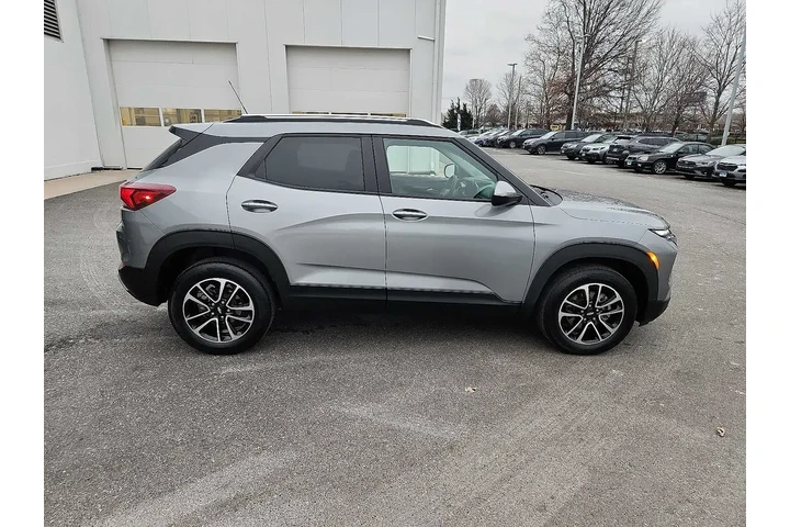 $23599 : Chevrolet Trailblazer 2025 4 image 7