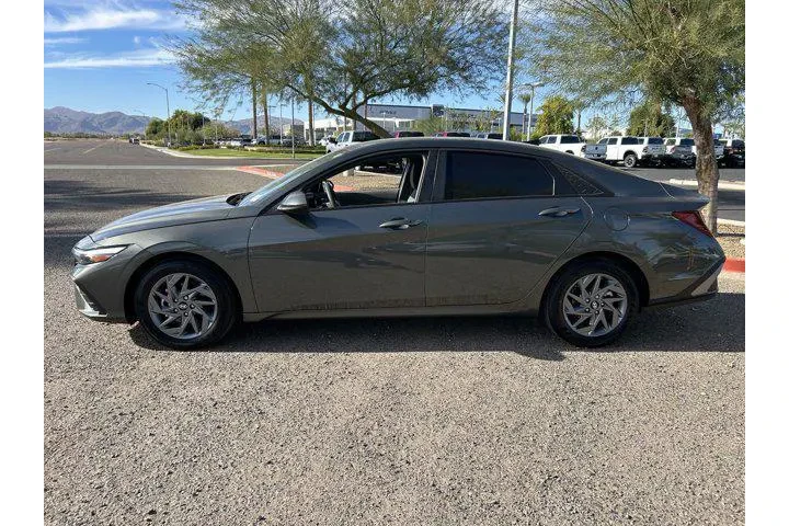 $19990 : Hyundai ELANTRA 2024 SEL 4dr image 5