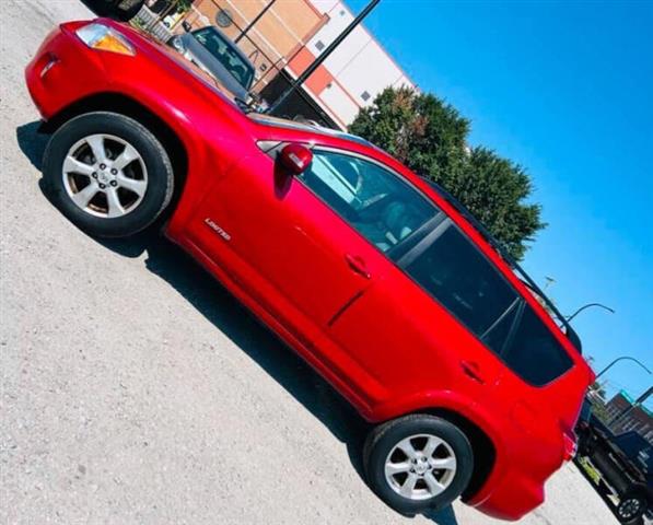 $9799 : 2010 RAV4 Limited image 3