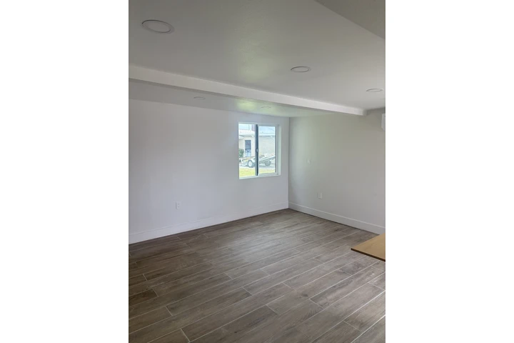 $2000 : Estudio apartment image 4