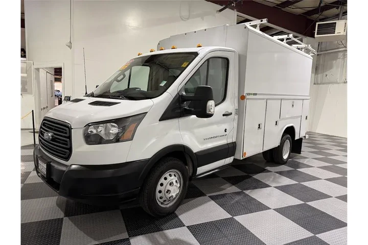 $21087 : Transit Chassis 2019 image 8