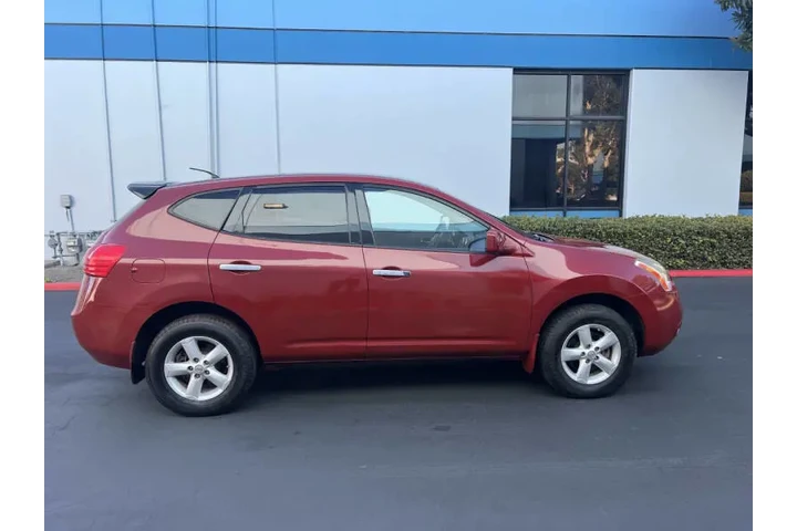 $8000 : 2010 Rogue S image 4