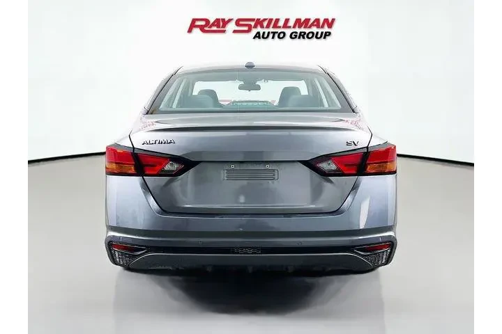 $21975 : Nissan Altima 2024 2.5 SV 4d image 6