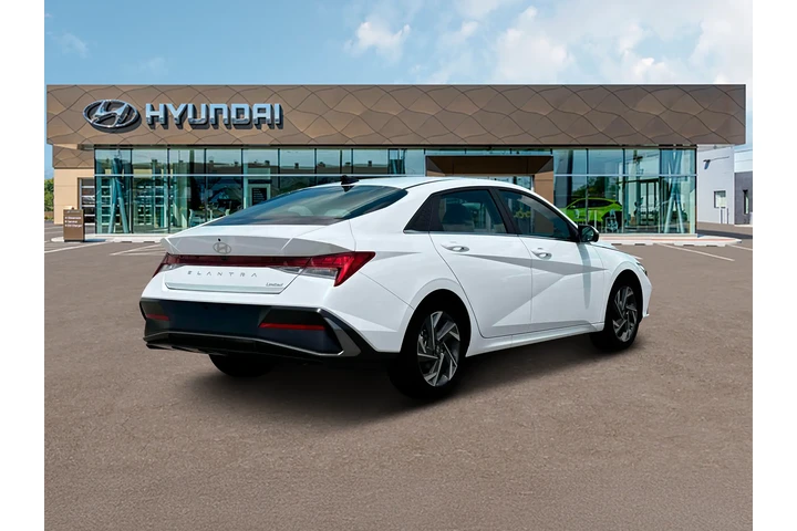 $26990 : Hyundai ELANTRA 2025 Limited image 7