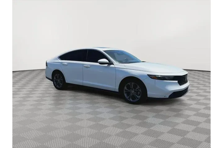 $27500 : Honda Accord 2024 EX 4dr Sed image 2
