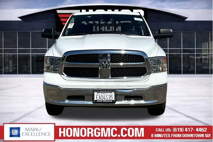 $27888 : Ram 1500 Classic 2023 4x4 SL image 2