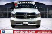 $27888 : Ram 1500 Classic 2023 4x4 SL thumbnail