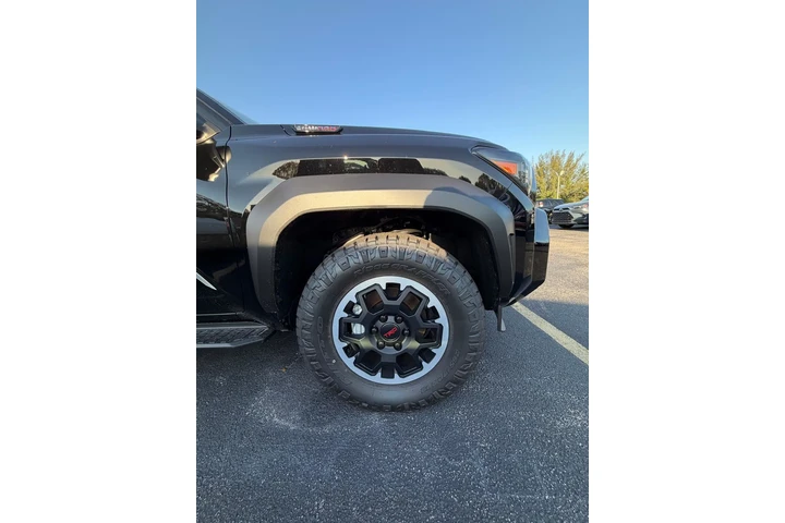 $53999 : 4RUNNER HYBRID TRD OFF ROAD PR image 10