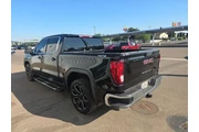 $32900 : GMC Sierra 1500 2021 4x4 SLE thumbnail