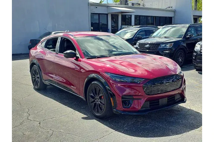 $31990 : Ford Mustang Mach-E 2025 Pre image 2
