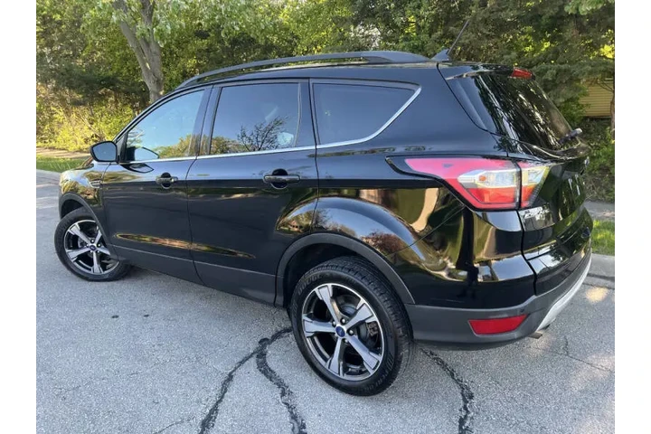 $8997 : 2018 Escape SEL image 5