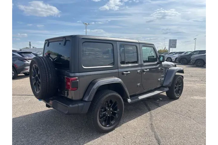 $32997 : Jeep Wrangler Unlimited 2022 image 3