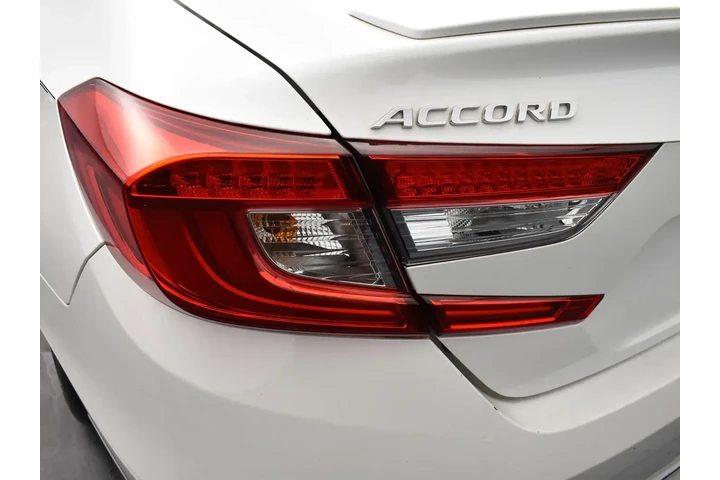 $15995 : Honda Accord 2020 Sport 4dr image 8