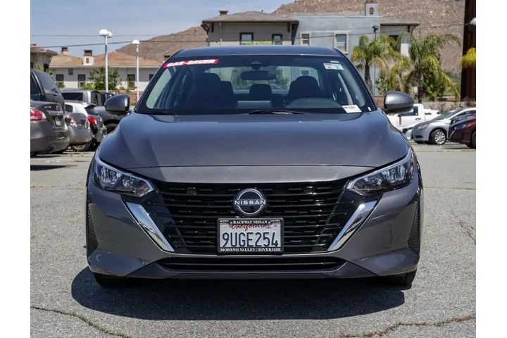 $20336 : Nissan Sentra 2025 SV 4dr Se image 9