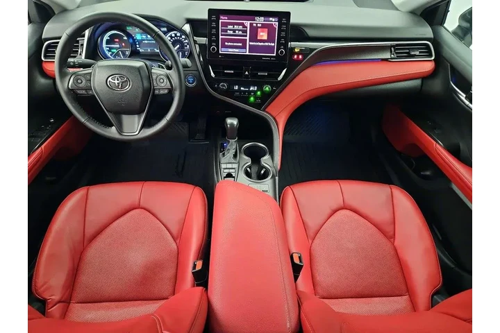 $34998 : Toyota Camry Hybrid 2024 XSE image 9