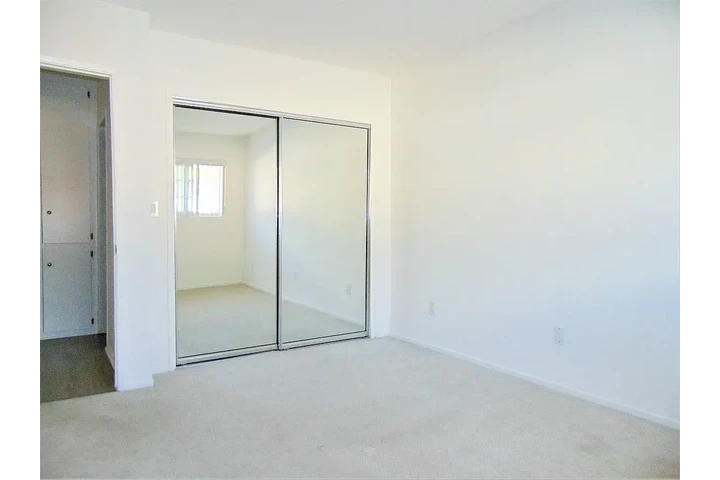 $1150 : Apartamento en alquiler image 8