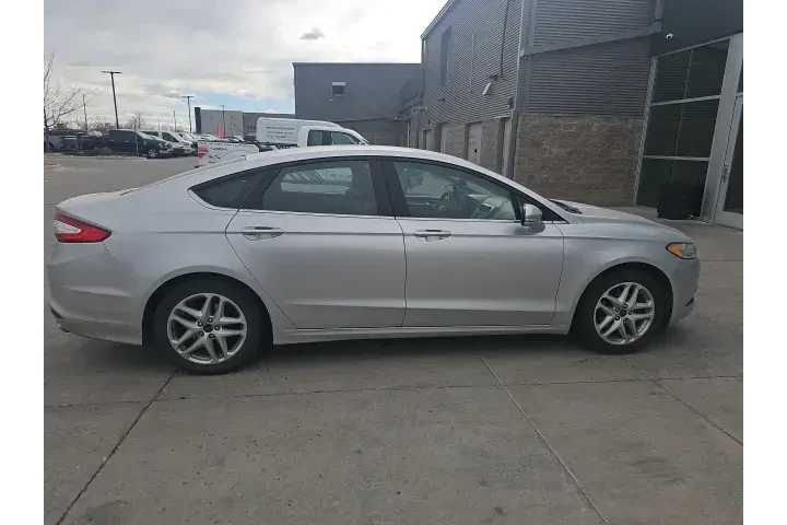$10421 : Ford Fusion 2014 SE 4dr Seda image 2