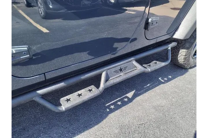 $24790 : Jeep Wrangler Unlimited 2017 image 9