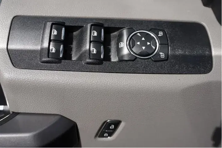 $37988 : Ford F-250 Super Duty 2019 4 image 9