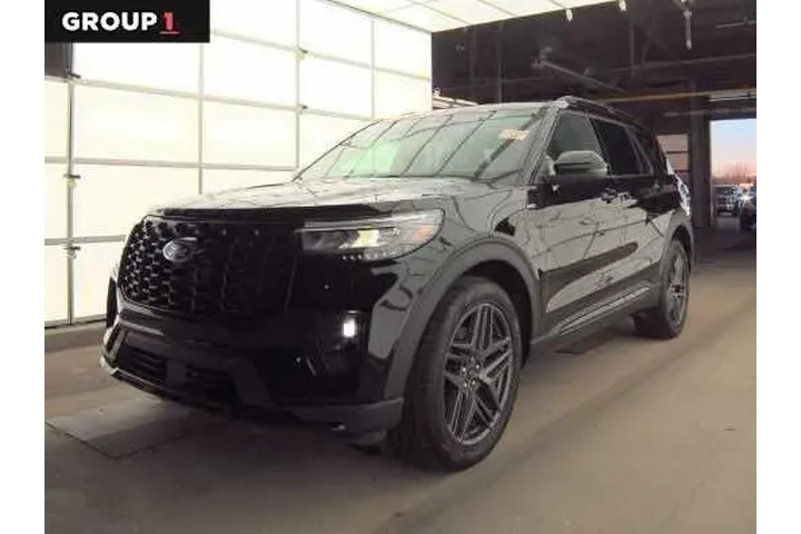 $39858 : Ford Explorer 2025 AWD ST-Li image 1