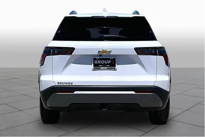 $27356 : Chevrolet Equinox 2025 LT 4d image 4