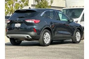 $19990 : Ford Escape 2022 SE 4dr SUV thumbnail
