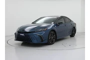 $33998 : Toyota Camry 2025 SE 4dr Sed thumbnail
