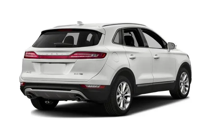 $10990 : Lincoln MKC 2017 Premiere 4d image 2