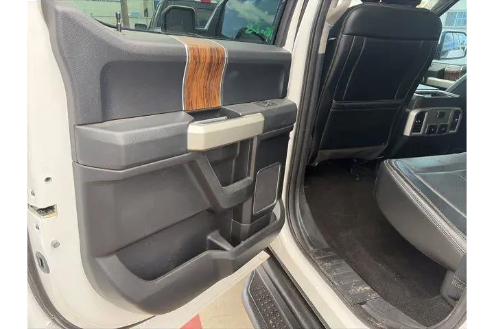 $31200 : Ford F-150 2018 4x4 King Ran image 7