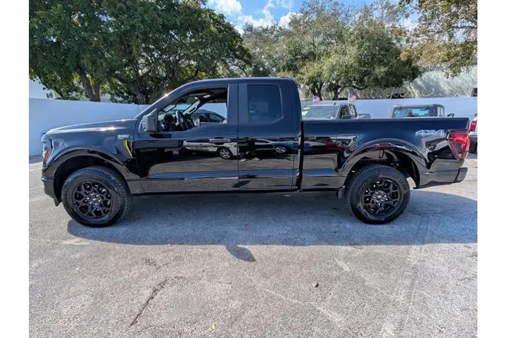 $39997 : Ford F-150 2025 4x4 STX 4dr image 5