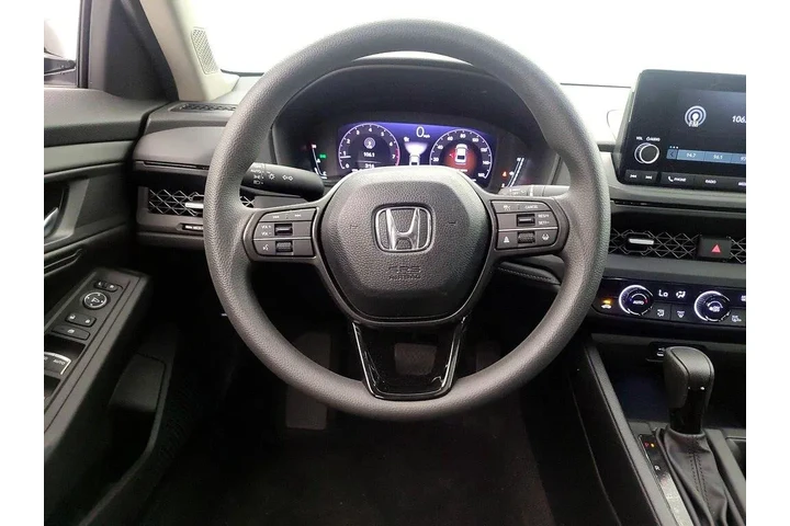 $30998 : Honda Accord 2025 SE 4dr Sed image 10