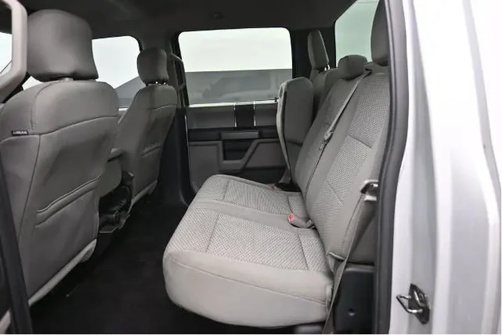 $19991 : Ford F-150 2017 4x2 XL 4dr S image 6