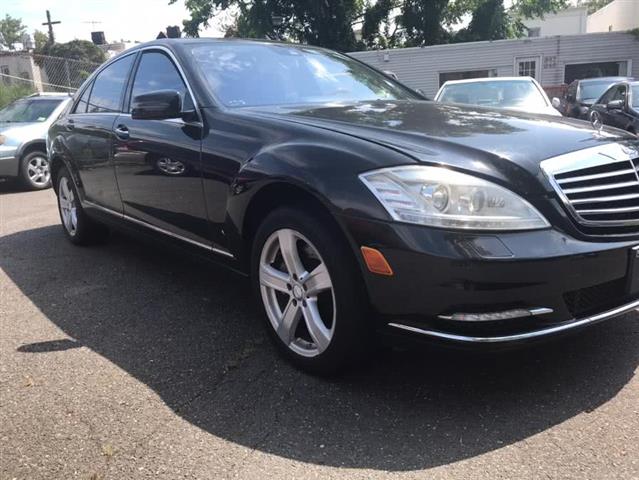 $17500 : Used 2010 S-Class 4dr Sdn S55 image 4