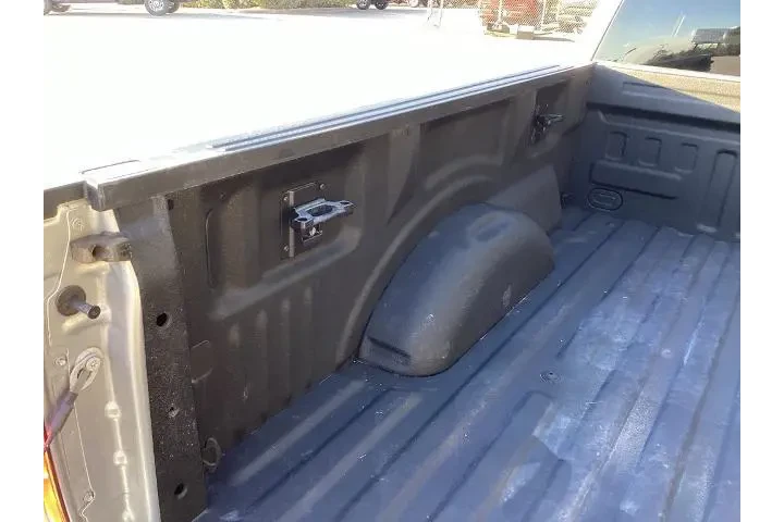 $28742 : Ford F-150 2022 4x4 XL 4dr S image 10