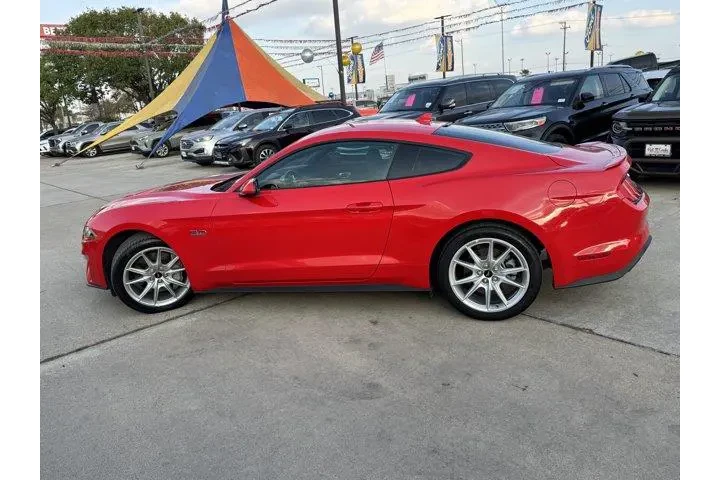 $27658 : Ford Mustang 2020 GT 2dr Fas image 9