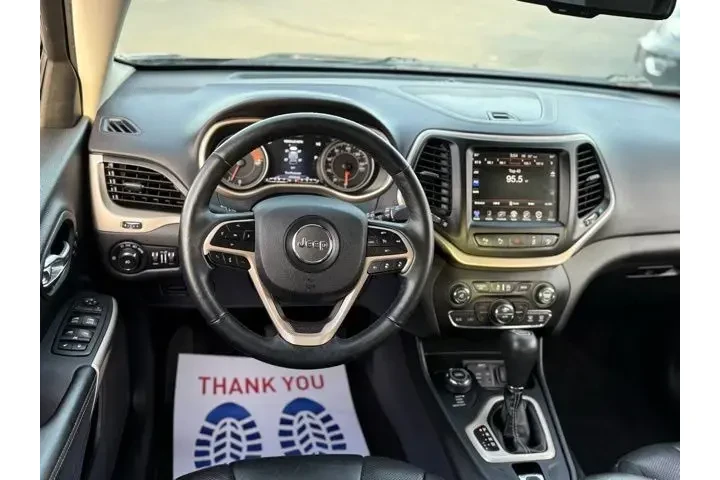 $16500 : Jeep Cherokee 2018 4x4 Limit image 8