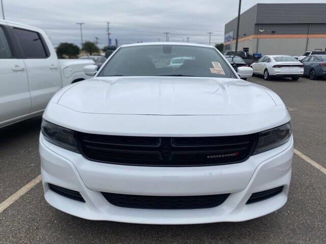 $23895 : 2022 Charger SXT image 3