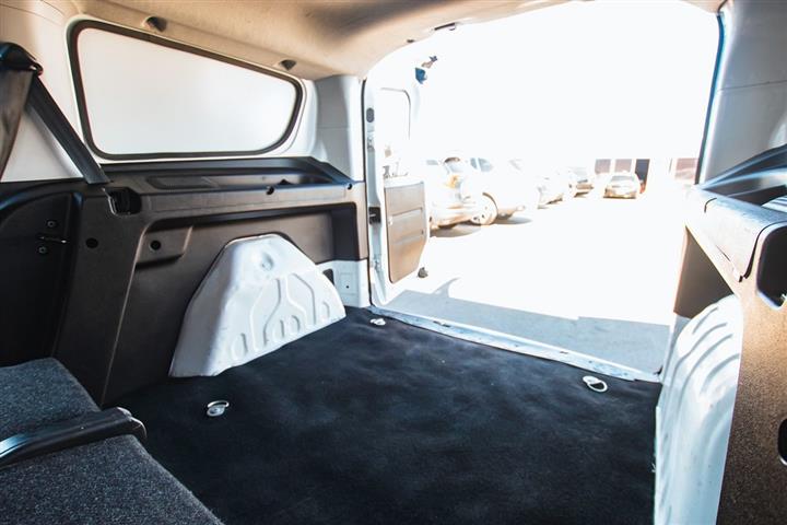 2017 ProMaster City Cargo Van image 8