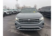 $22500 : Volkswagen Atlas Cross Sport thumbnail