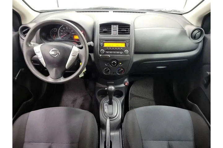 $11998 : Nissan Versa 2018 S 4dr Seda image 9