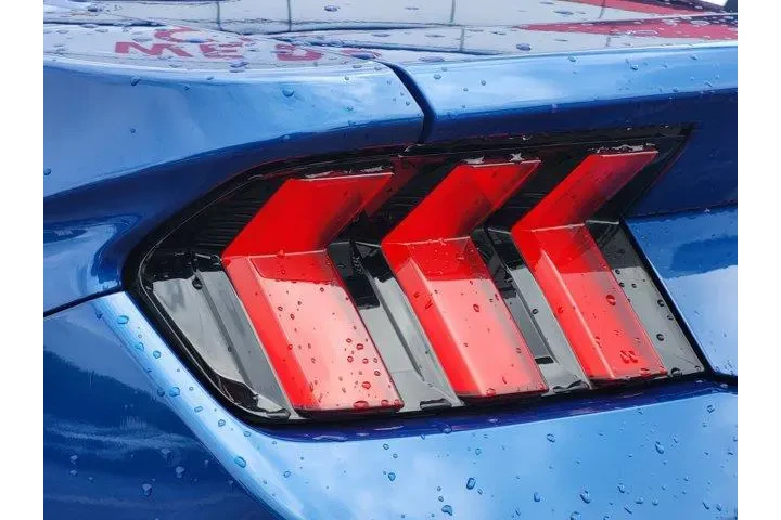 $28600 : Ford Mustang 2024 EcoBoost 2 image 9