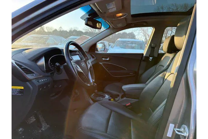 $18900 : Hyundai SANTA FE Sport 2018 image 5