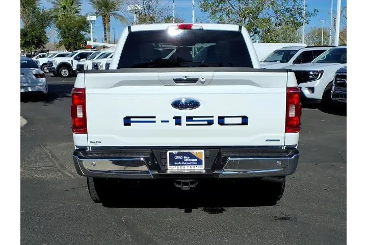 $33653 : Ford F-150 2022 4x4 XLT 4dr image 5