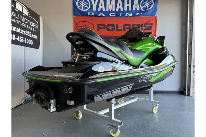 $12991 : 2018 Kawasaki ULTRA310LX image 8